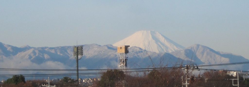 お瀧神社から望む富士山
